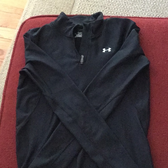 Under Armour Tops - Under Armour Coldgear longsleeve top Under Armour Tops - Under Armour Coldgear longsleeve top